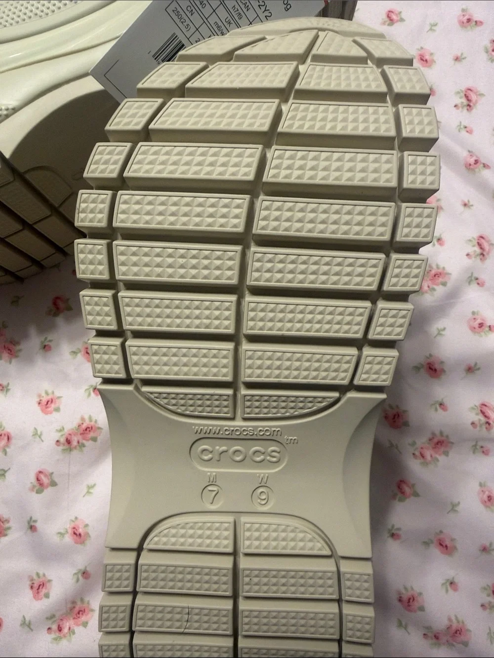 Mega Crush Crocs Bone Sz 9 wm NWT